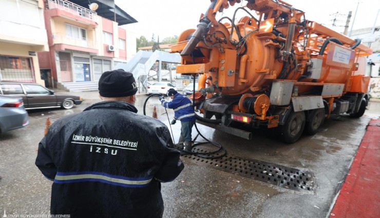 İzmir’de kuvvetli yağış ve fırtına alarmı