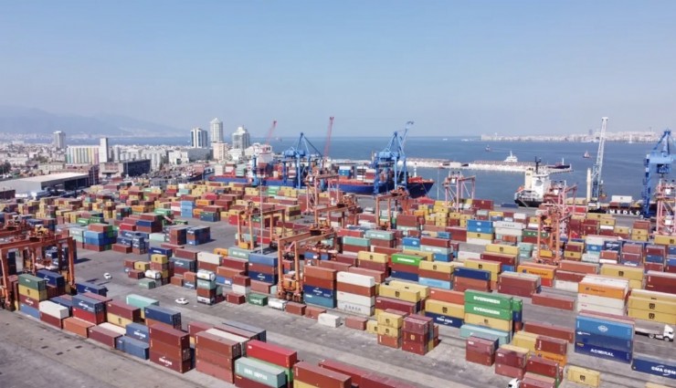 İzmir Limanı'nın yük bölümü Trabzonlu Albayrak Grubu'na verildi