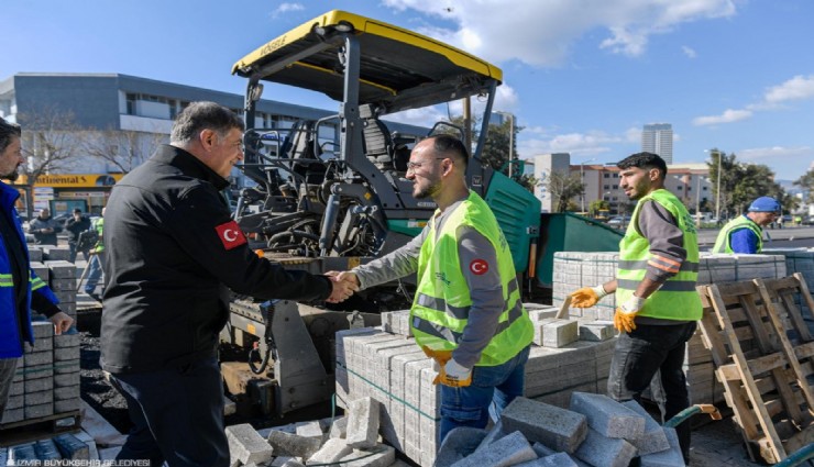 Kent genelinde yol yenileme çalışmaları hız kesmeden devam ediyor