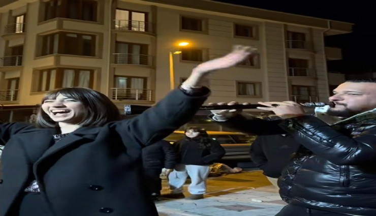 Matematik öğretmeni İzel Gül Usta kanseri yendi, davul-zurna ile kutladı