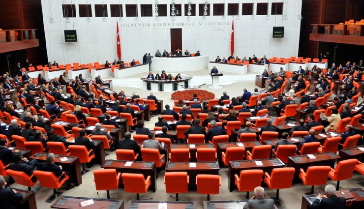 Meclis'teki taciz davasında ara karar: Sanıklar tahliye edildi