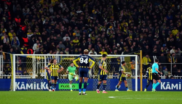 Nottingham Forest'a farklı yenildiler: Fenerbahçe'ye Kadıköy'de şok: 0-3