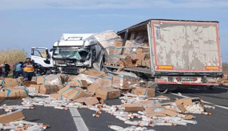 Salihli’de zincirleme kaza: 1’i çocuk 5 kişi yaralandı