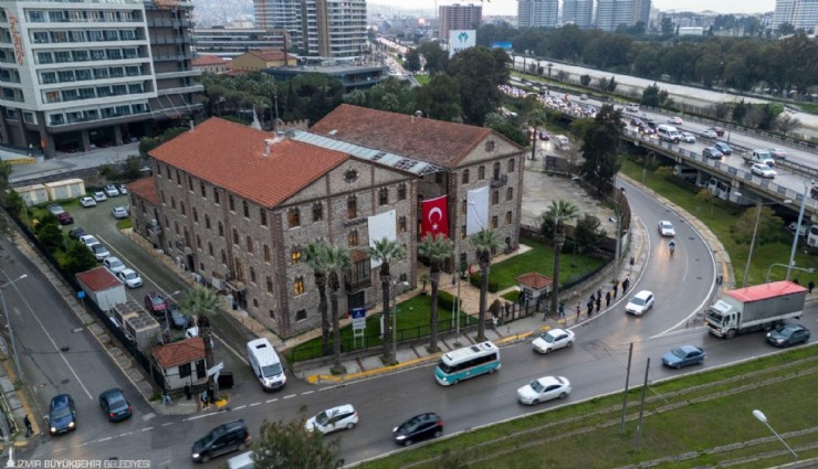 Vakıflara geçen üç taşınmaz için İzmirli vekillerden tepki
