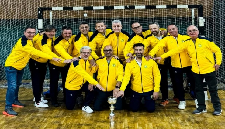 Buca Belediyesi Veteran Hentbol Takımı Avrupa yolcusu