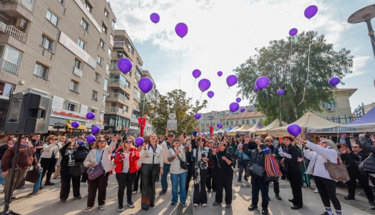 Konak’ta kadın emeği ve dayanışmasına festival gibi kutlama
