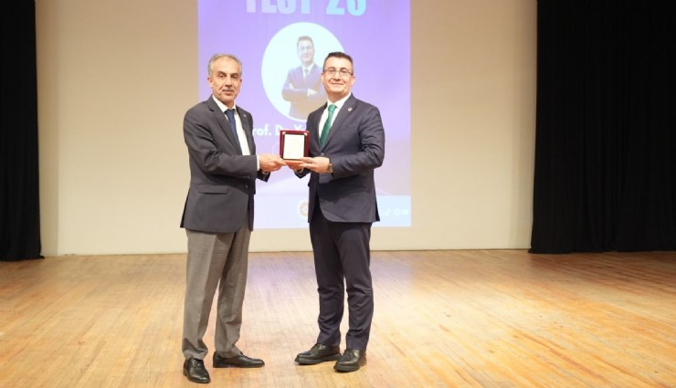 Ege Üniversitesinde teknoloji ve verinin geleceği konuşuldu