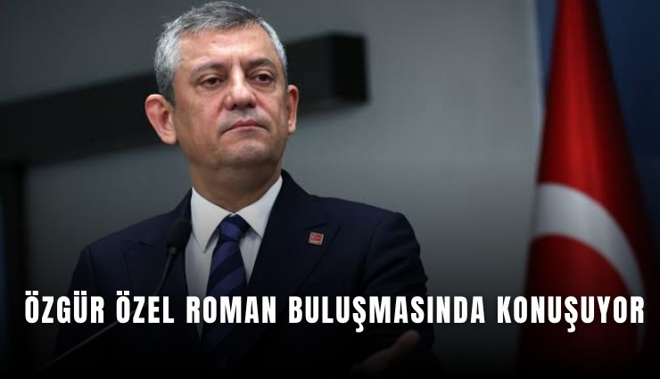 Özgür Özel, roman buluşmasında konuşuyor