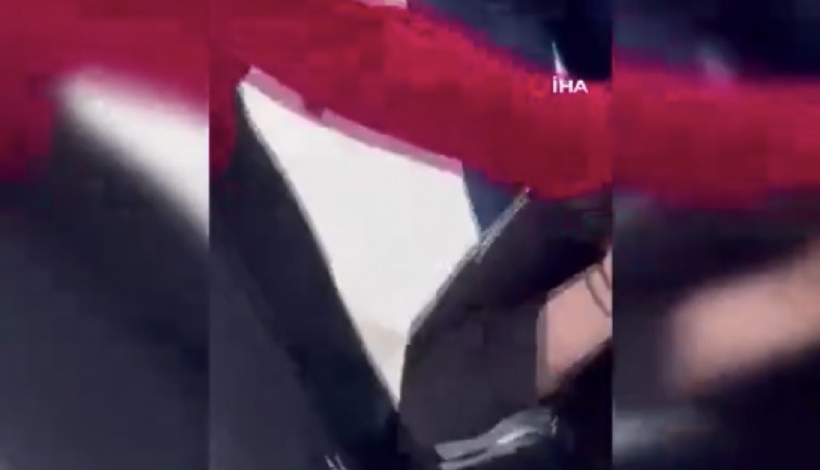 Arnavutköy’de okul çıkışında akran zorbalığı kamerada: Saçından tuttukları kızı tekme tokat darp ettiler