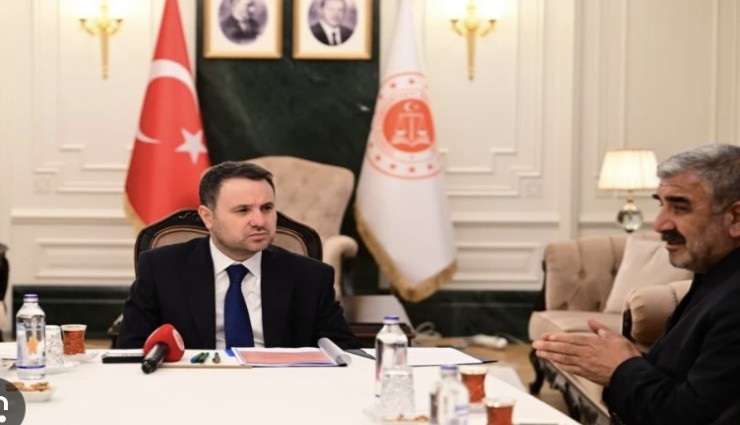 Bakan Gürlek'ten Rojin Kabaiş ailesine: 'Sonuna kadar üzerine gideceğiz'