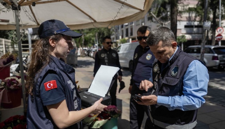 Bornova’da zabıta denetimlerine teknoloji gücü: Cezalar artık anında tebliğ ediliyor