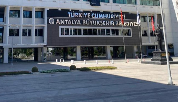 Mahkemeden Böcek kararı: Tutukluluk devam, bir sanığa tahliye, savcılığa suç duyurusu