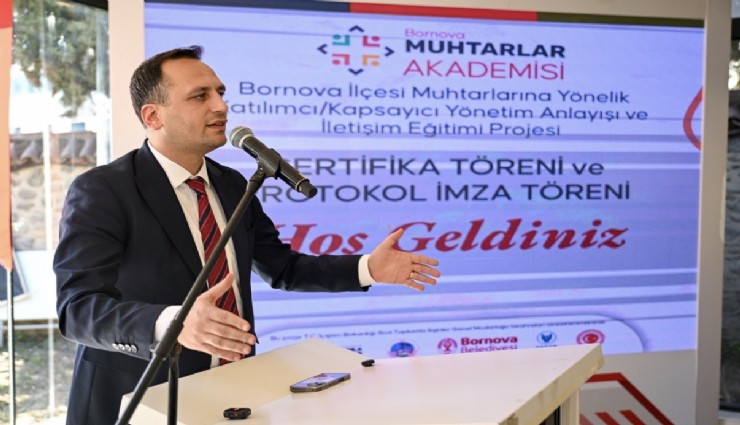 Muhtarlar Akademisi’nde mezuniyet heyecanı