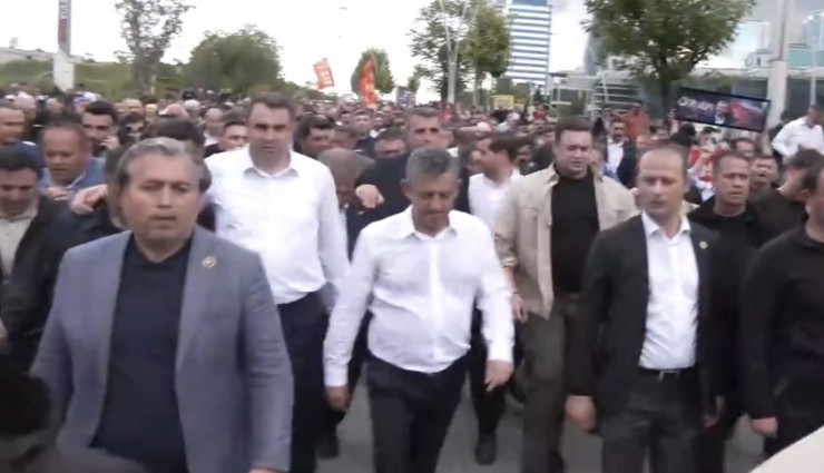 Özgür Özel TBMM'ye yürüyor: 