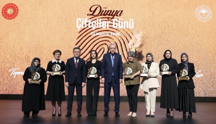 Torbalı’nın gururu Külliye’de ödül aldı