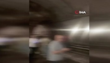 Kadıköy’de metro raydan çıktı, yolcular raylardan yürüyerek tahliye edildi