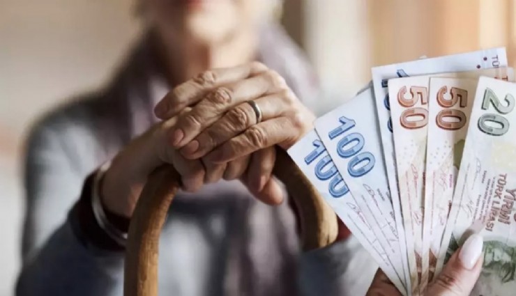 En düşük emekli maaşının 23 bin 552 lira olması TBMM'de kabul edildi