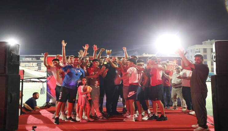 Menderes’i şampiyonluk coşkusu sardı