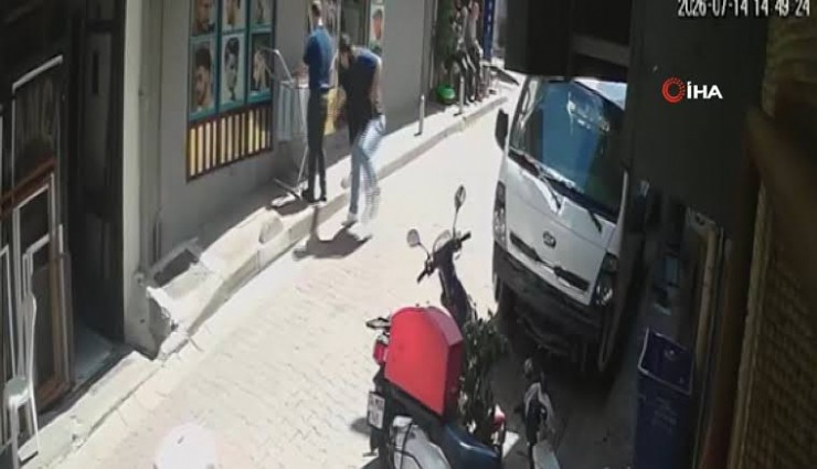 Tıraşını beğenmedi günler sonra berberini bıçakladı